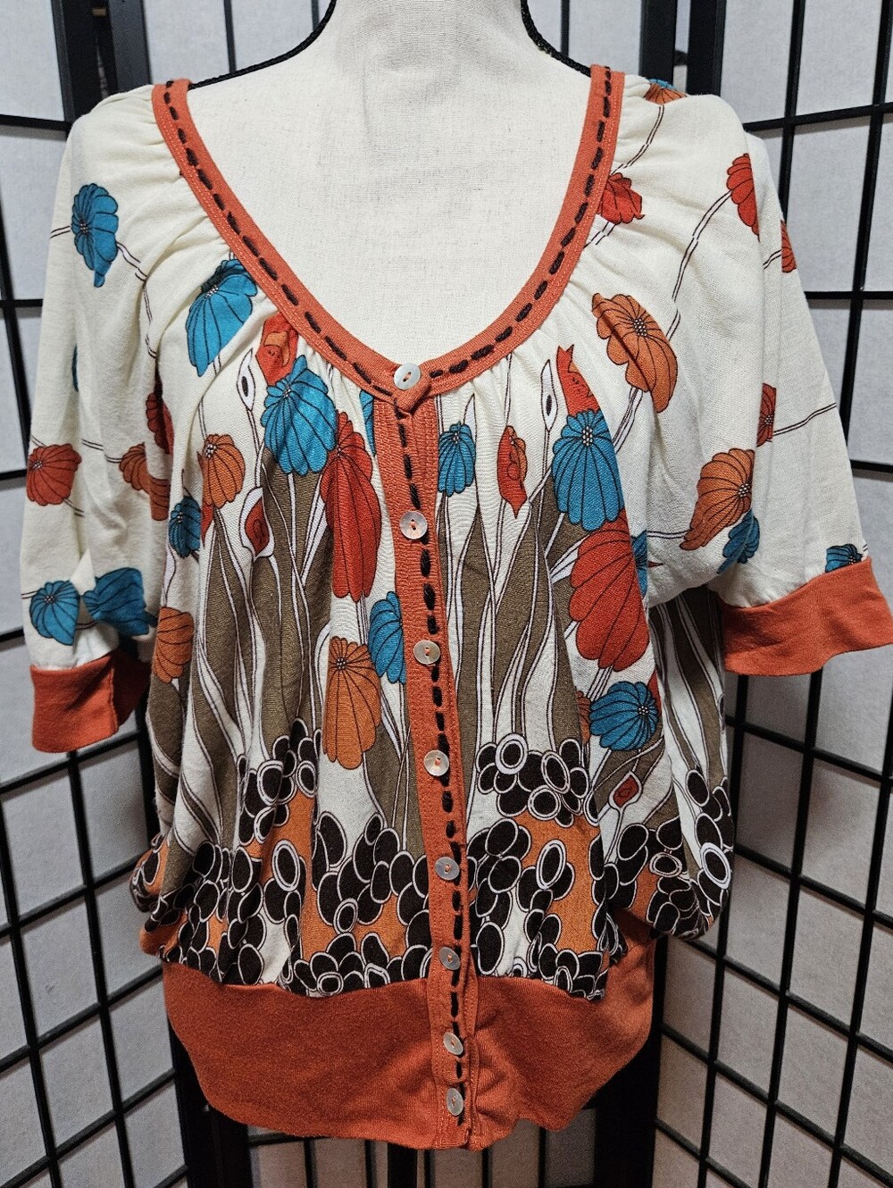 Forever 21 (XXI) Size Large Indie Style Bright Floral Button-Up Cardigan Top